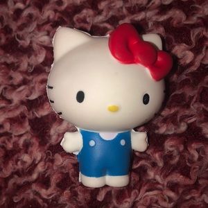 Hello Kitty squishy
